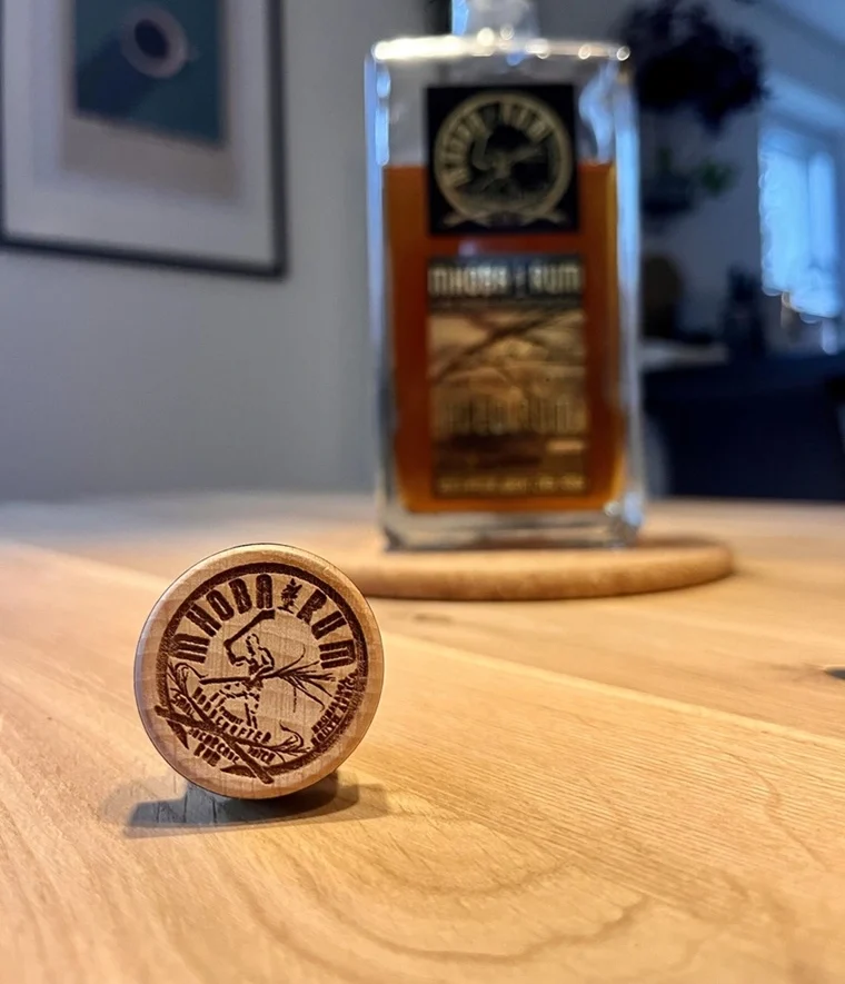 Mhoba Franky’s Pineapple – lahev ananasového rumu